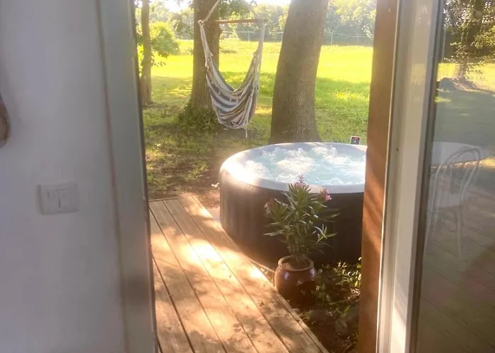 En Pays Basque Les Chenes Avec Jacuzzi Came